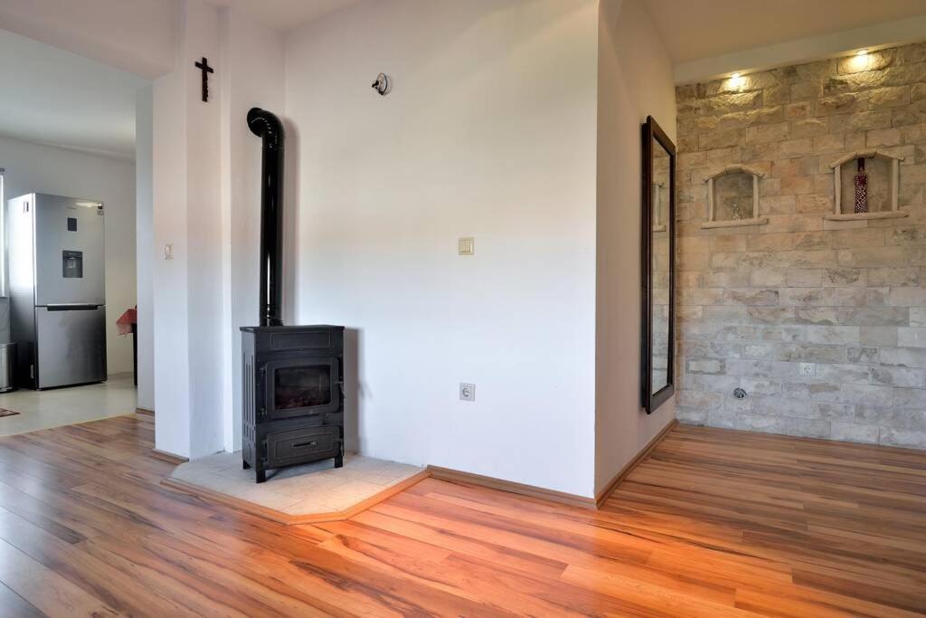Comfortable Apartment Near Pula Marčana Exteriér fotografie